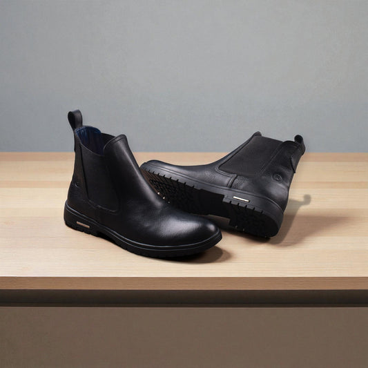 Elegant Leather Chelsea Boots – Black