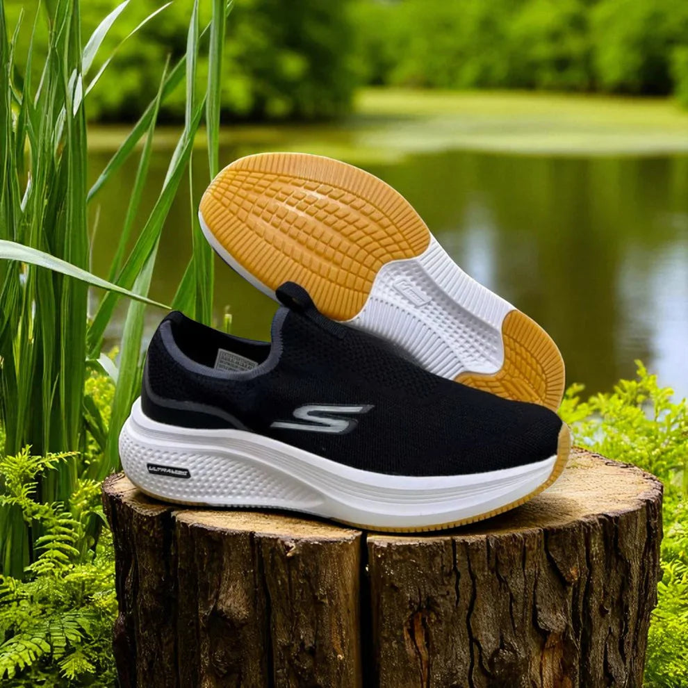 Skechers